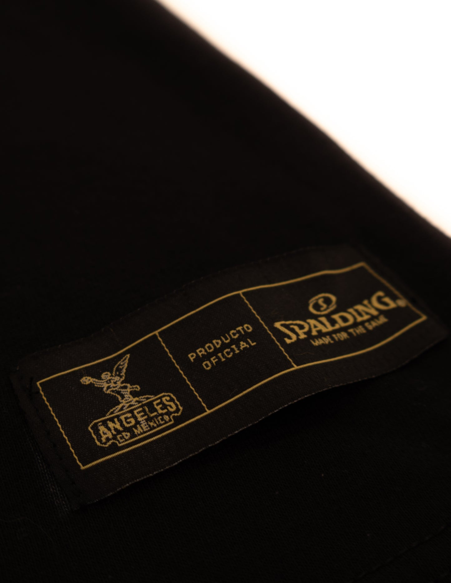 T- shirts negra leyenda